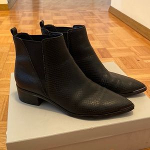 Marc Fisher LTD black miYALE boots